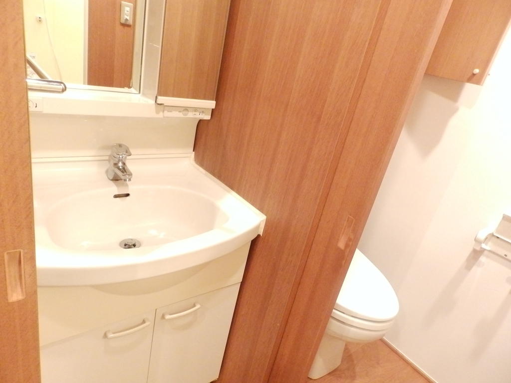 洗面設備　独立洗面台