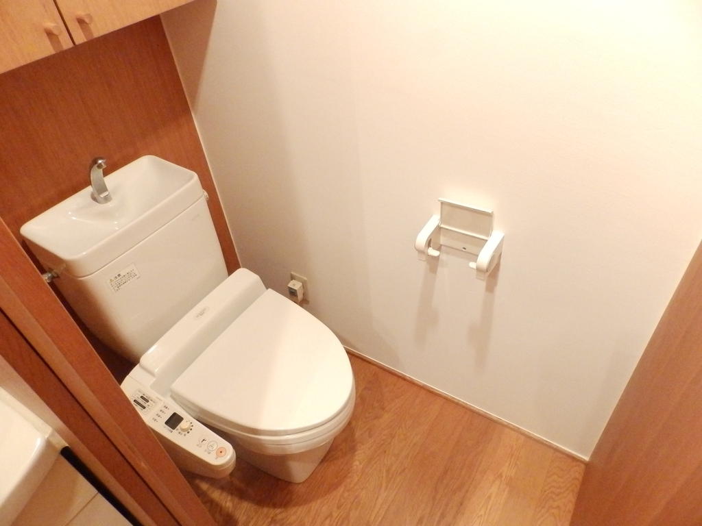 トイレ　ウォシュレット