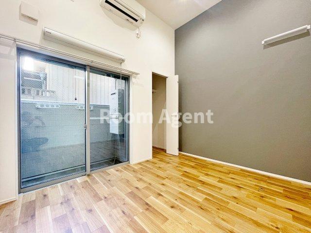 居室・リビング　類似です