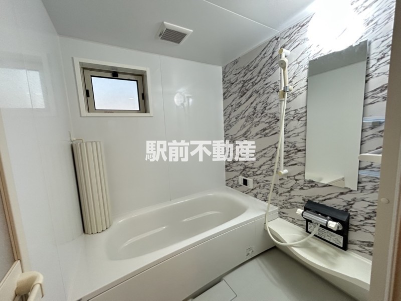 バス・シャワールーム　人気の一坪風呂！