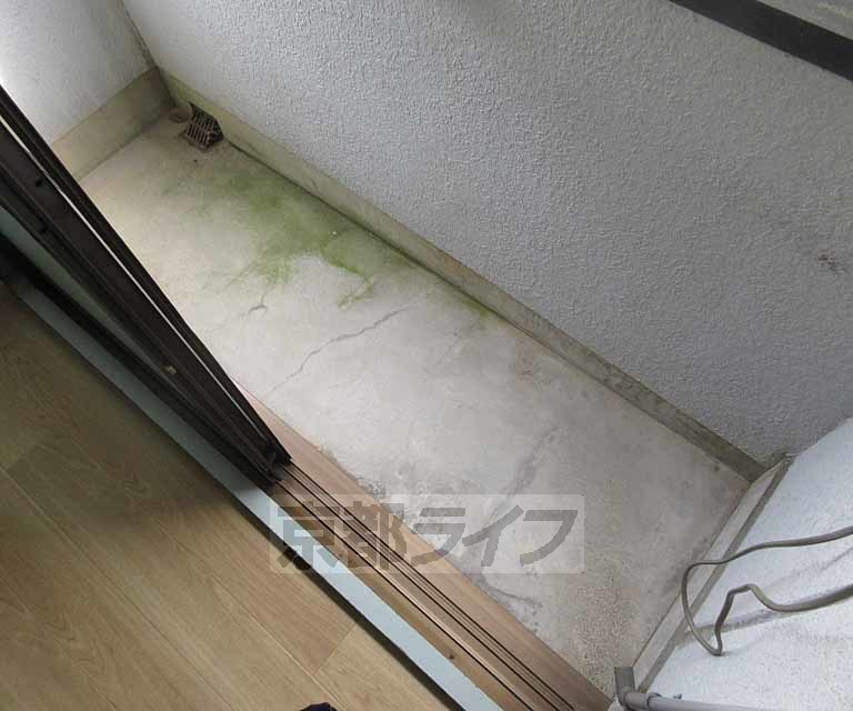 バルコニー　バルコニー広々・