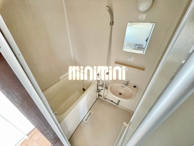 バス・シャワールーム　一日の疲れを癒すバスタイム