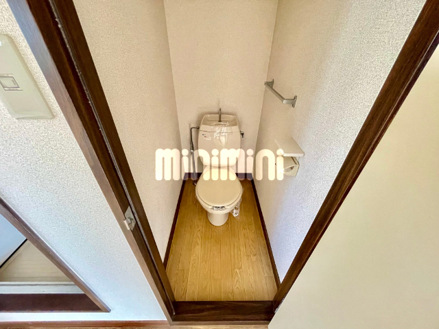 トイレ　バストイレ独立で快適