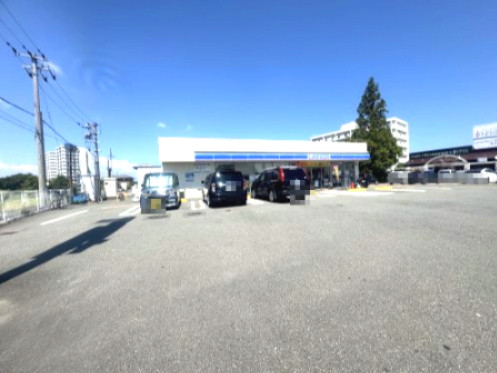 コンビニ　ローソン 徳島インター南店（コンビニ）まで509m