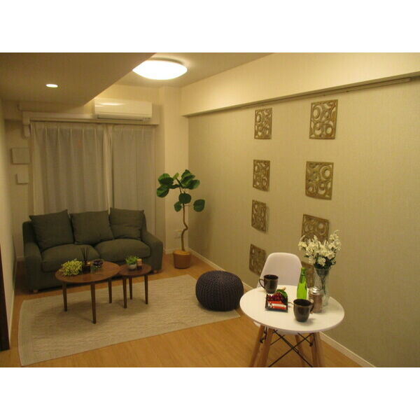 居室・リビング　参考写真です。