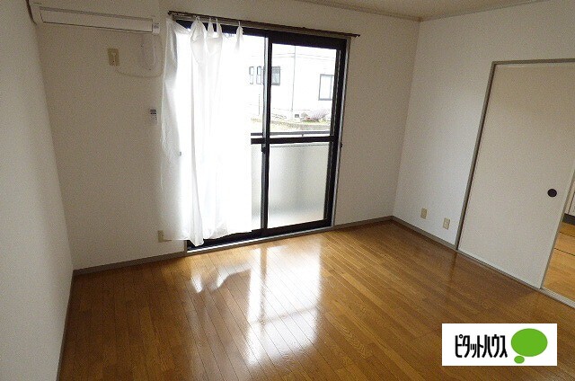 居室・リビング　他のお部屋のお写真です