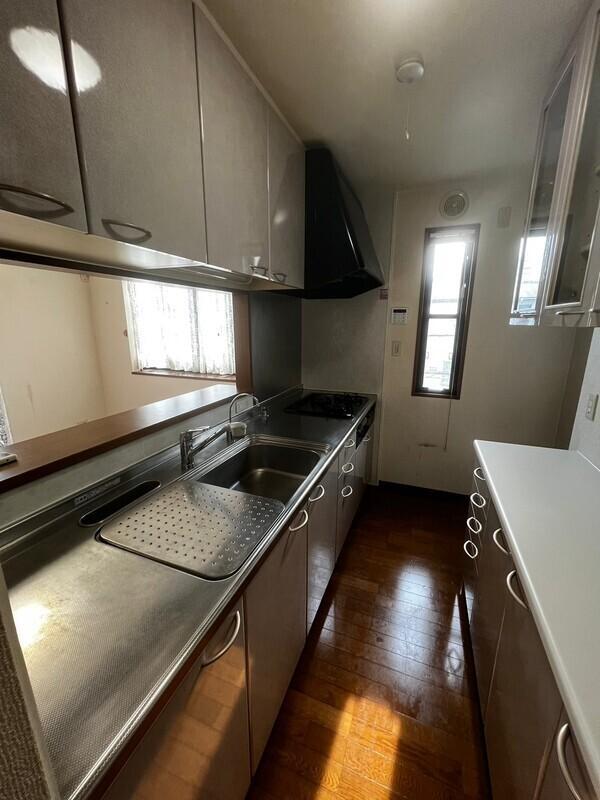 キッチン　西落合3丁目戸建