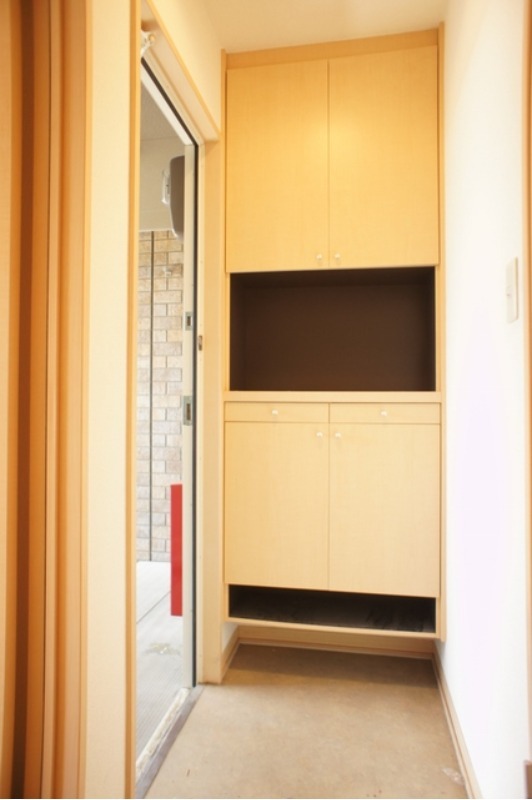 玄関　図面と現状に相違がある場合には現状を優先