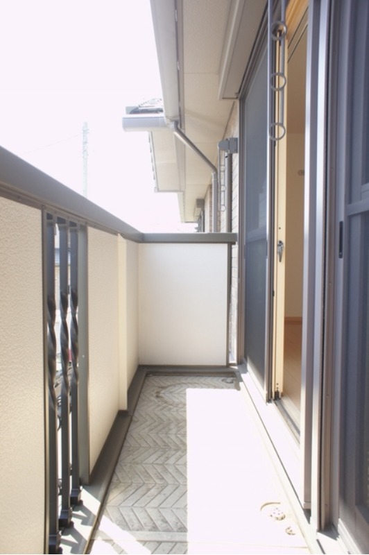 バルコニー　図面と現状に相違がある場合には現状を優先