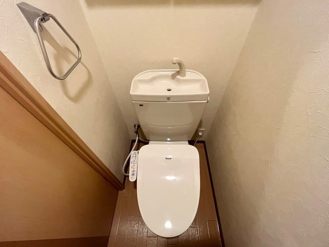 トイレ　シャワー付トイレ