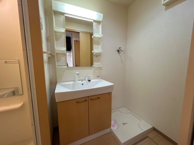 洗面設備　洗髪洗面化粧台