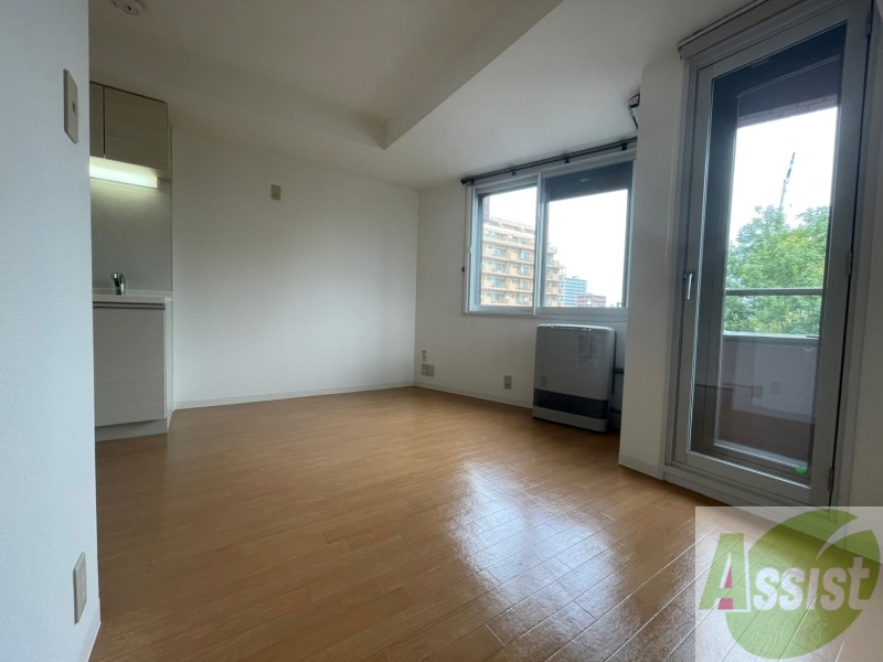 その他部屋・スペース　明るいお部屋は気持ちよく過ごせそうですね。