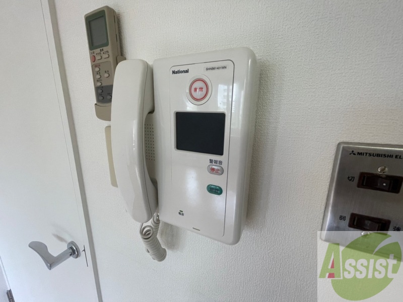 セキュリティ　ＴＶモニター付インターホンです。来客者の顔が見えるので安心！