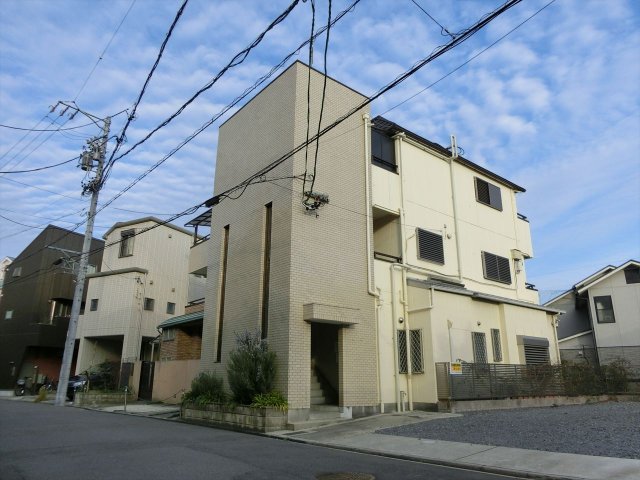 建物外観　COCO覚王山