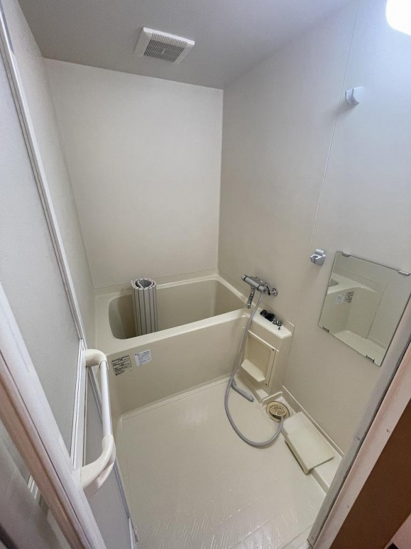 バス・シャワールーム　浴室