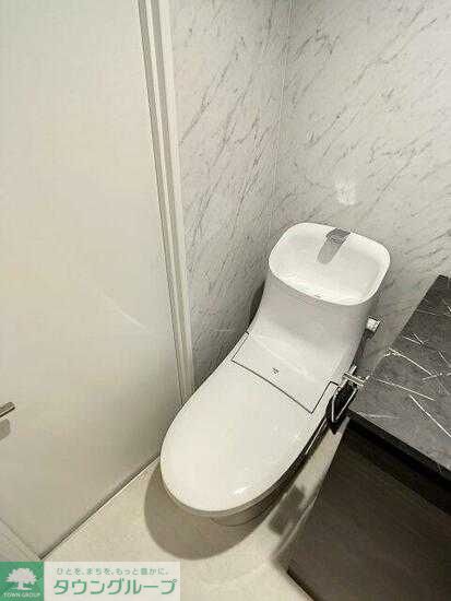 トイレ　お部屋探しは株式会社　タウンハウジング　までお気軽にお問合…