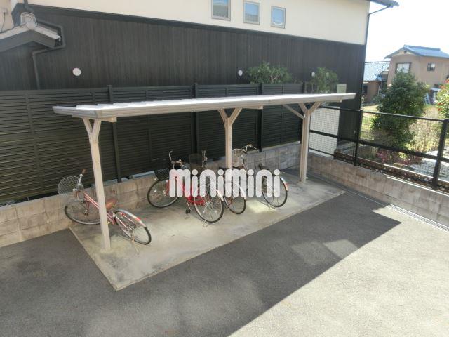 駐車場　駐輪場