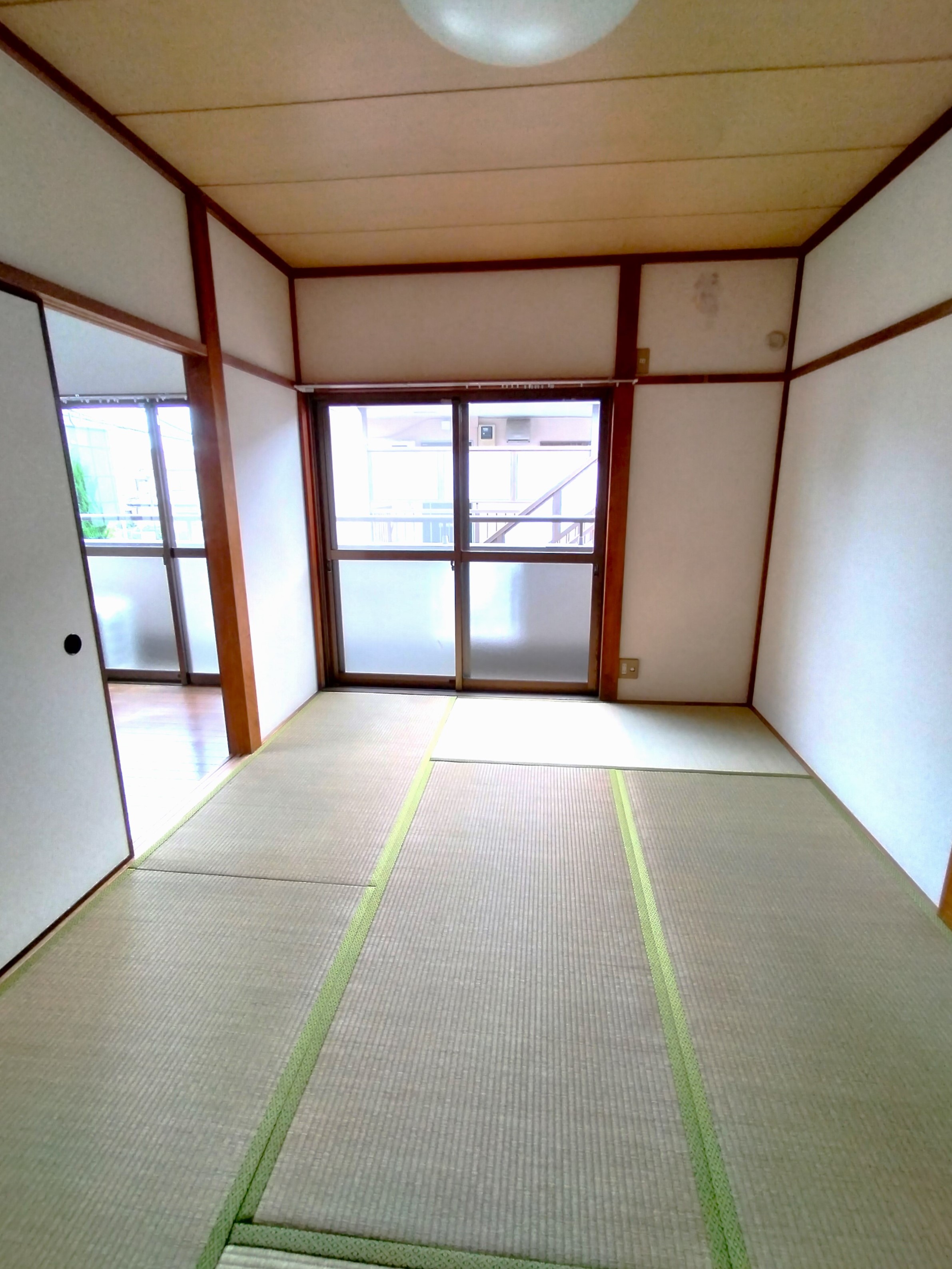 居室・リビング　6帖和室