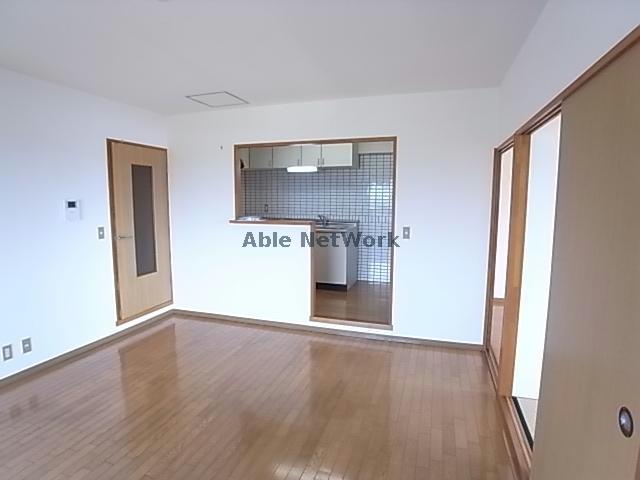 居室・リビング　リビング