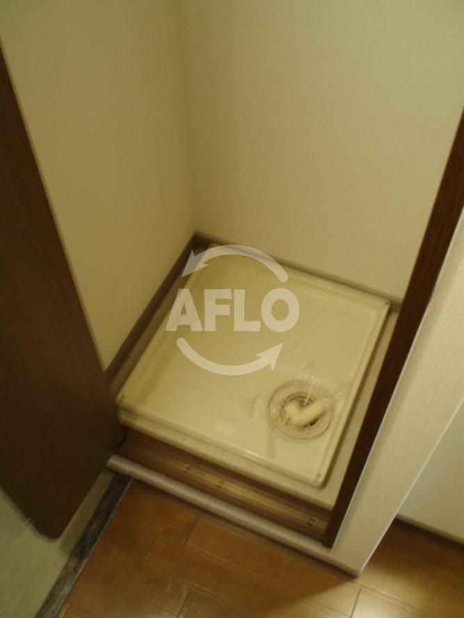 その他設備　プレサンス難波東　室内洗濯パン