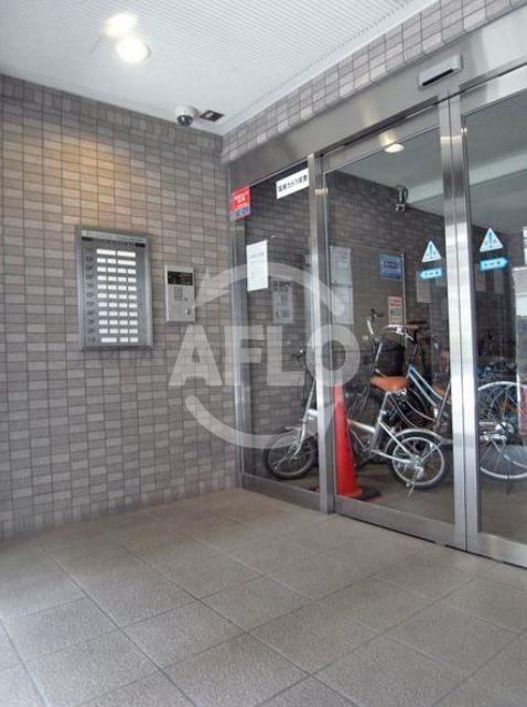 セキュリティ　プレサンス難波東　エントランスオートロック