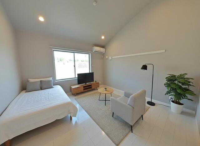 居室・リビング　【別部屋参考写真】★家具はＣＧです★エアコン・収納付きのお部