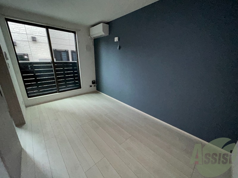 居室・リビング　８．５のＬＤＫです。落ち着いた雰囲気のリビングですね。