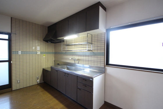 キッチン　※別号室のお写真です