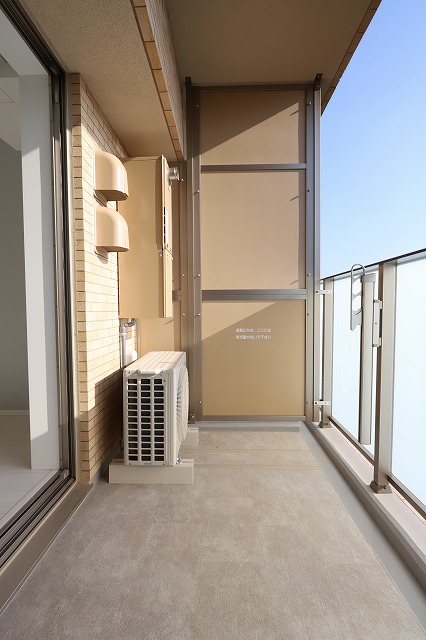 バルコニー　バルコニー