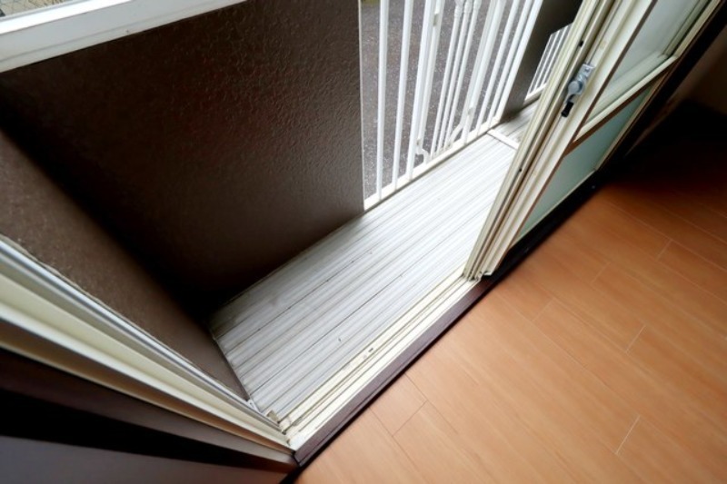 バルコニー　図面と現状に相違がある場合には現状を優先