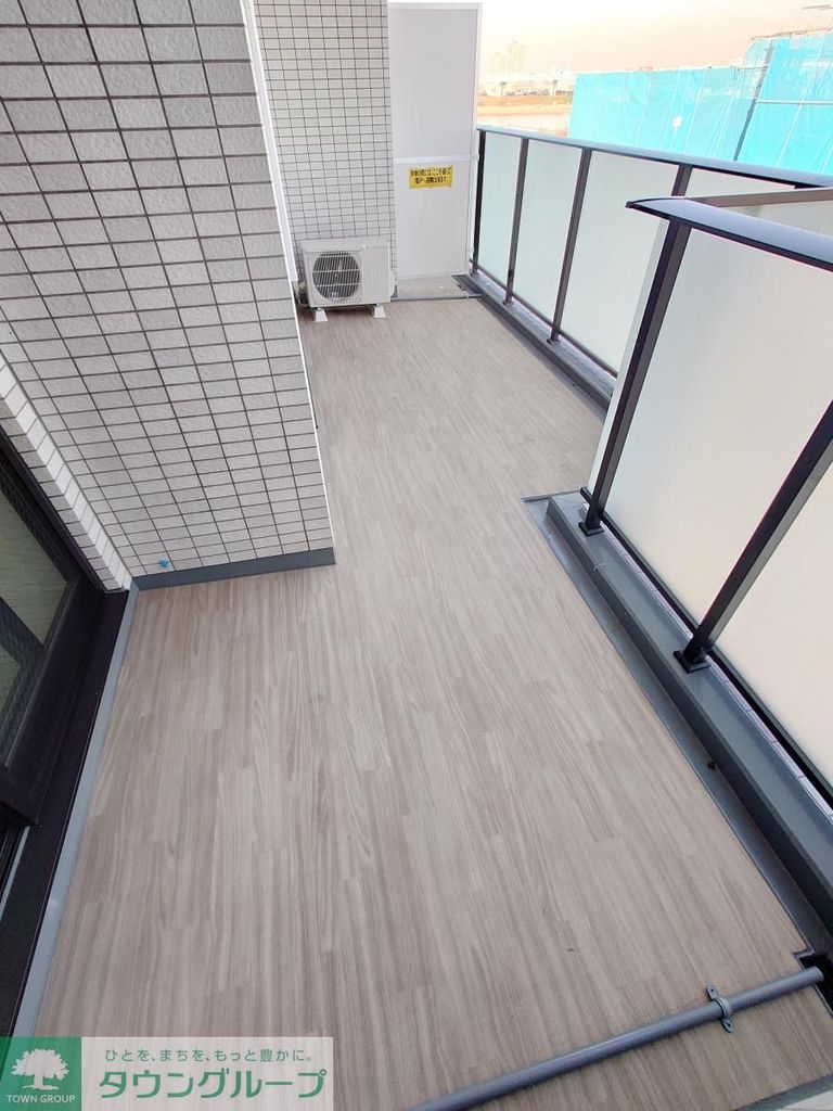 バルコニー　バルコニー