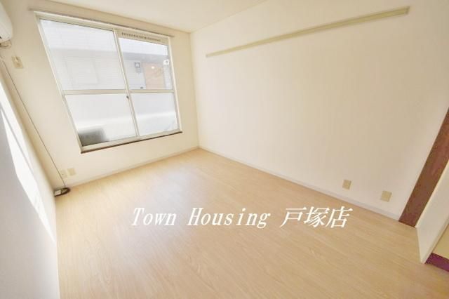 居室・リビング　★★日の入る明るいお部屋★★