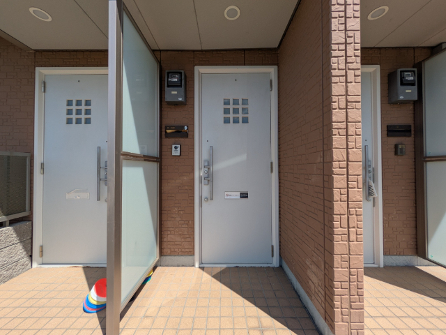 その他部屋・スペース　廊下も幅が広くて快適ですね