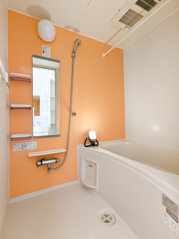 バス・シャワールーム　図面と現状に相違がある場合には現状を優先