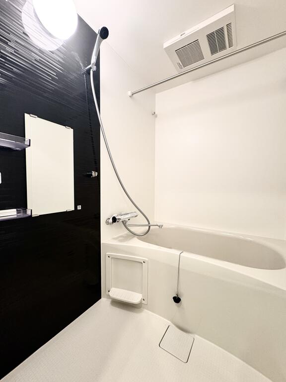 バス・シャワールーム　triasシリーズ別物件の参考写真です