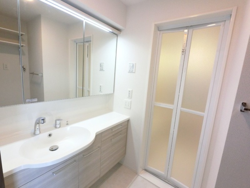 洗面設備　図面と現状に相違がある場合には現状を優先