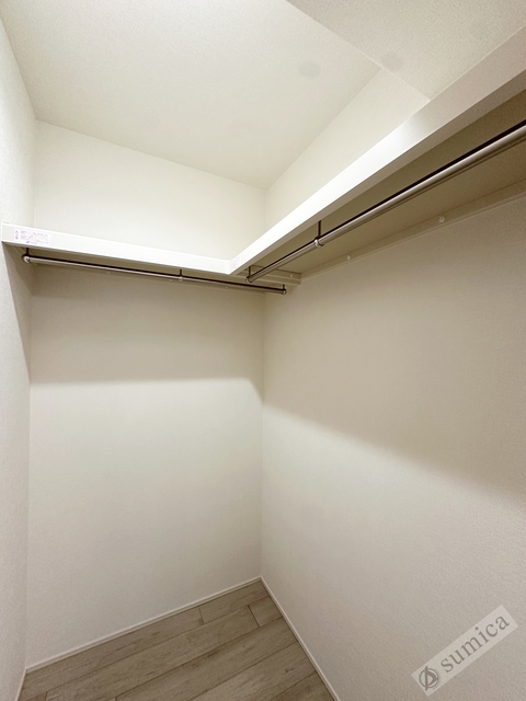 収納　ウォークインクローゼットにたっぷり収納♪♪