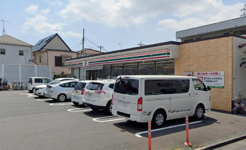 コンビニ　セブンイレブン（コンビニ）まで350m