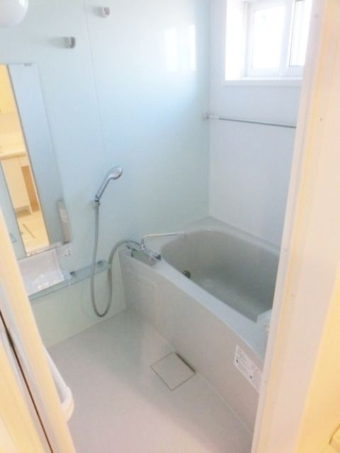 バス・シャワールーム　★同施工メーカー物件参考写真★