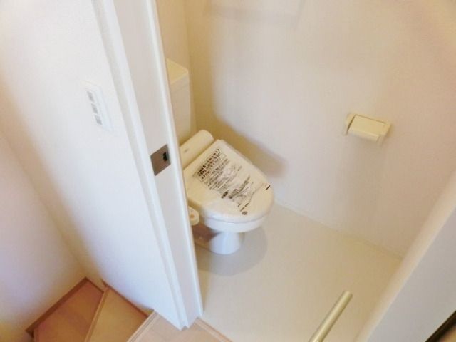 トイレ　★同施工メーカー物件★