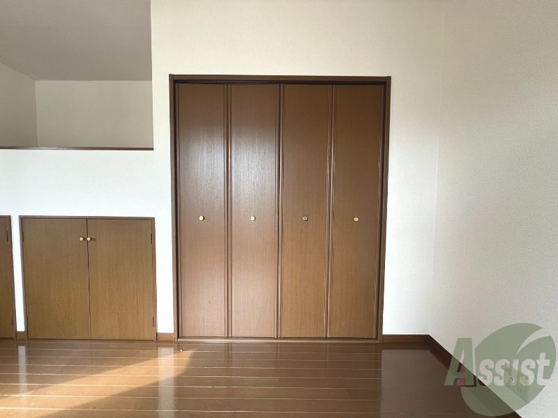 収納　クローゼットを撮影しました。お部屋をスッキリさせましょう。