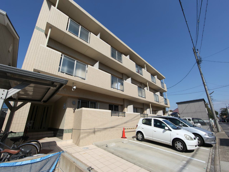 建物外観　外観　防犯カメラ付　オートロック　屋根付き駐輪場