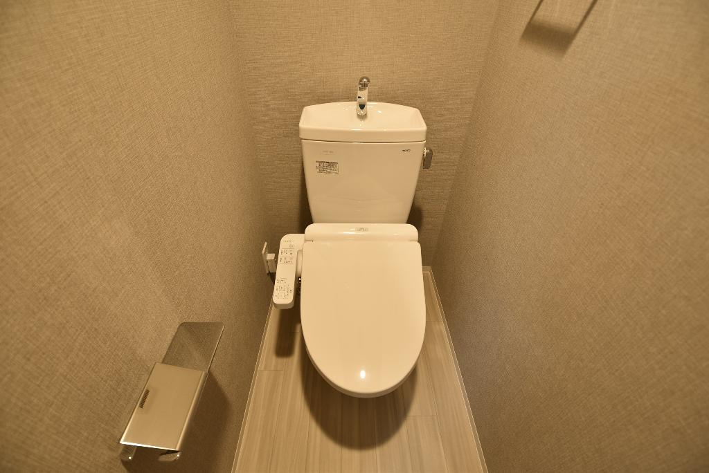 トイレ　シャワー付トイレ