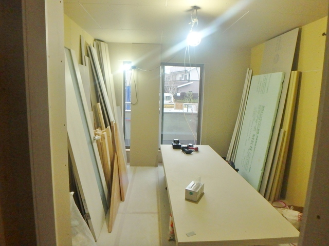 居室・リビング　建築中別号室参考写真です