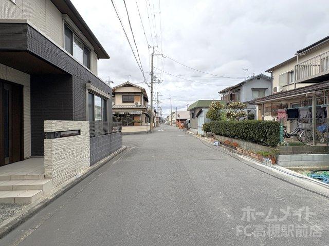 その他　前面道路（その他）まで1m