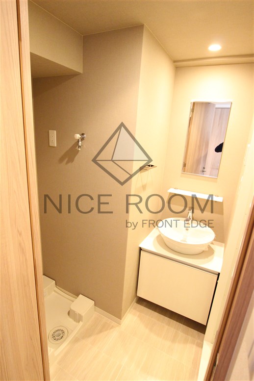 洗面設備　ファーストレジデンス天満橋　洗面所