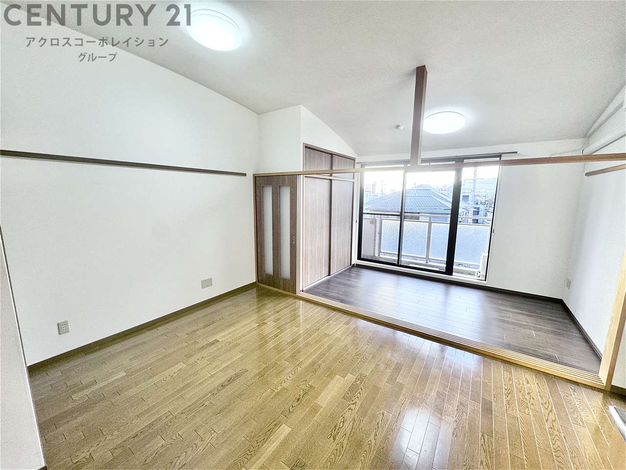 居室・リビング　エアコン付き初期費用を抑えられます☆