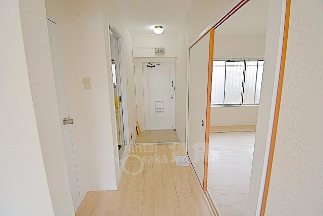 その他設備　玄関