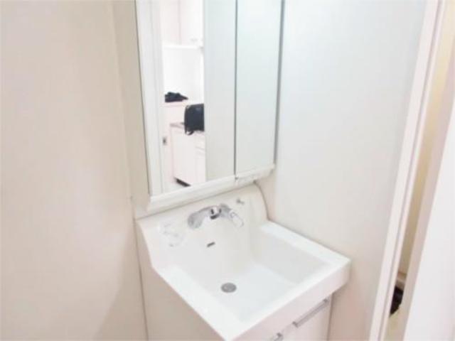 洗面設備　独立洗面台