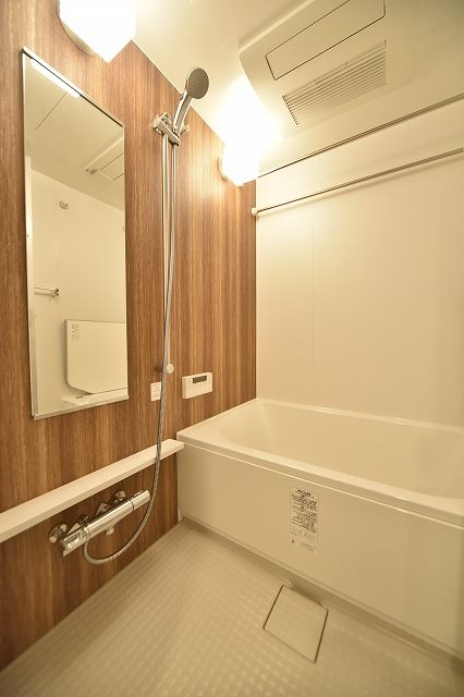 バス・シャワールーム　バス